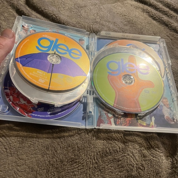 Glee Complete Second Season DVD series - Picture 5 of 5